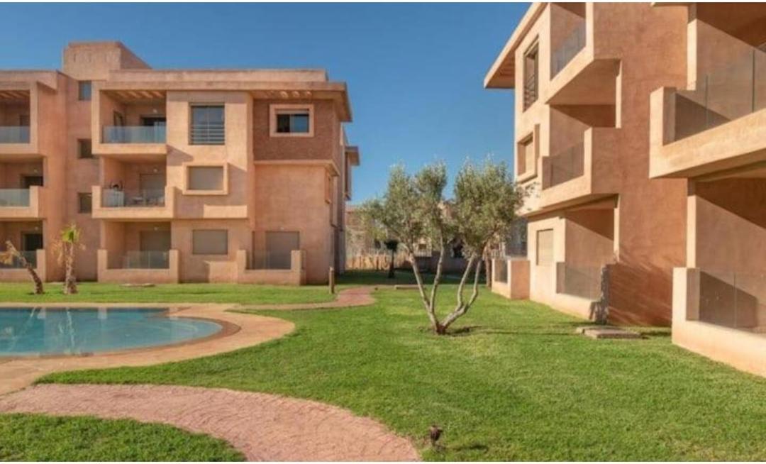 Un Elegant Meuble A Louer A Marrakech Avec Deux Piscines Et Vue Magnifique Marrakesh