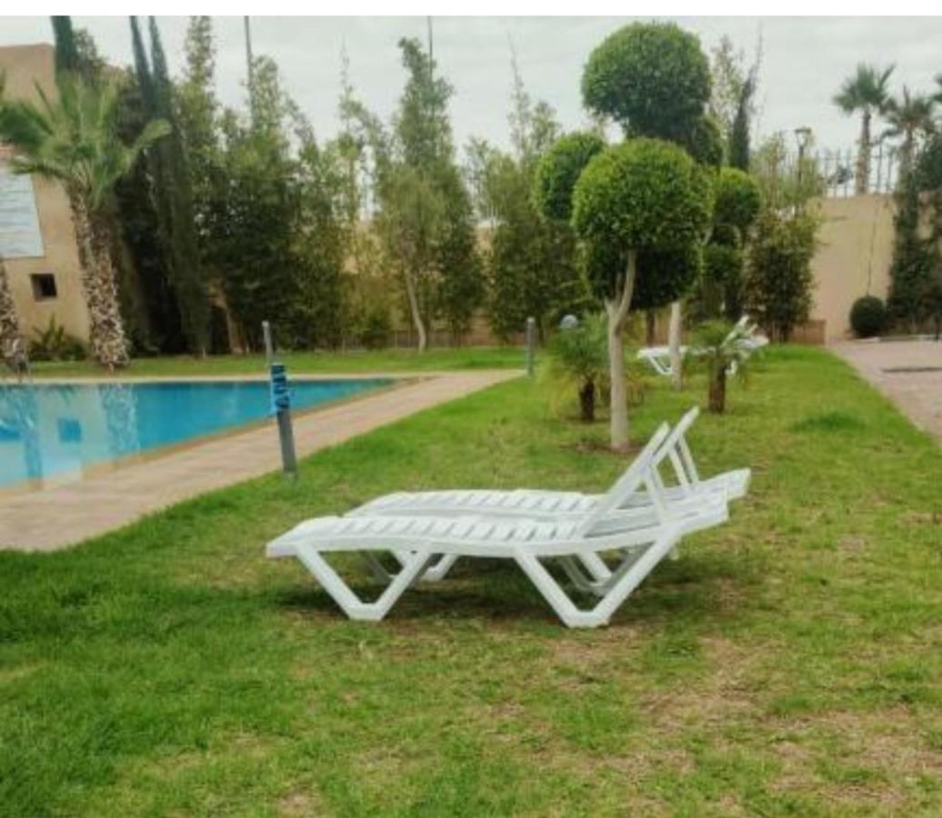 Un Elegant Meuble A Louer A Marrakech Avec Deux Piscines Et Vue Magnifique